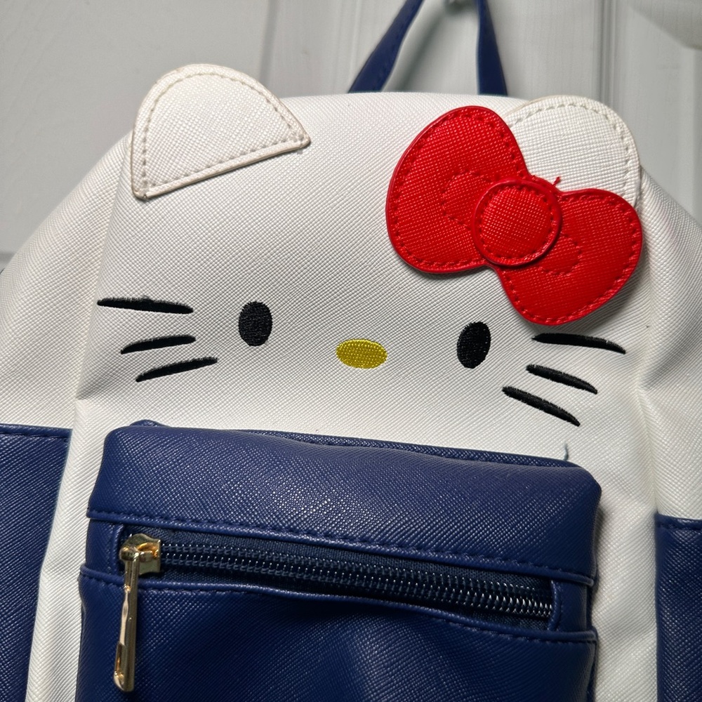 Hello Kitty SANRIO blue and White Backpack - Picture 4 of 6